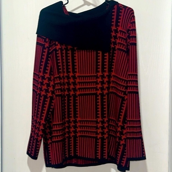 Investments Women Heavy Red Black Long Sleeve Sweater Tunic Shirt Size 2X - Picture 1 of 3